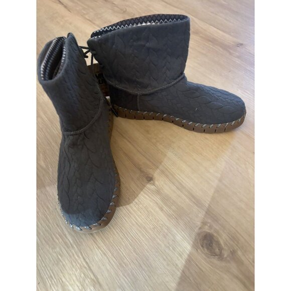 MUK LUKS Cable Knit Boots - Hoboken‎ women's 7 Medium Gray Grey NWOT - Picture 3 of 7